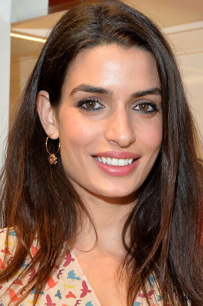 Isis Lovening birinchi onlayn pornosi